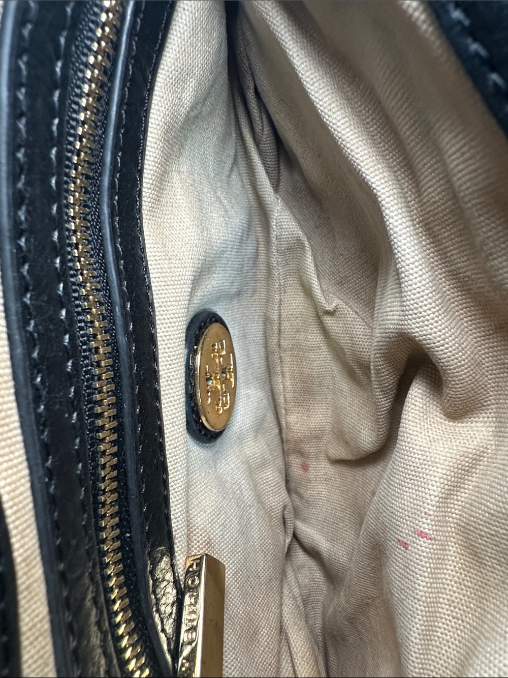 Tory Burch Reva Purse - Picture 5 of 10